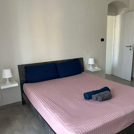 Casa Foligno, Grazioso In Turín